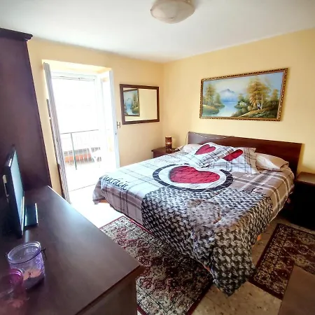 Anna House Balcony Lake View * 레체노
